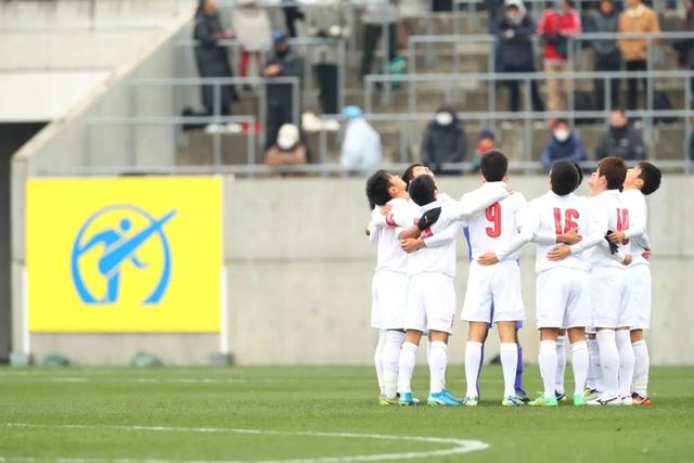 曼城17轮英超只拿到27分 创造15年最差成绩